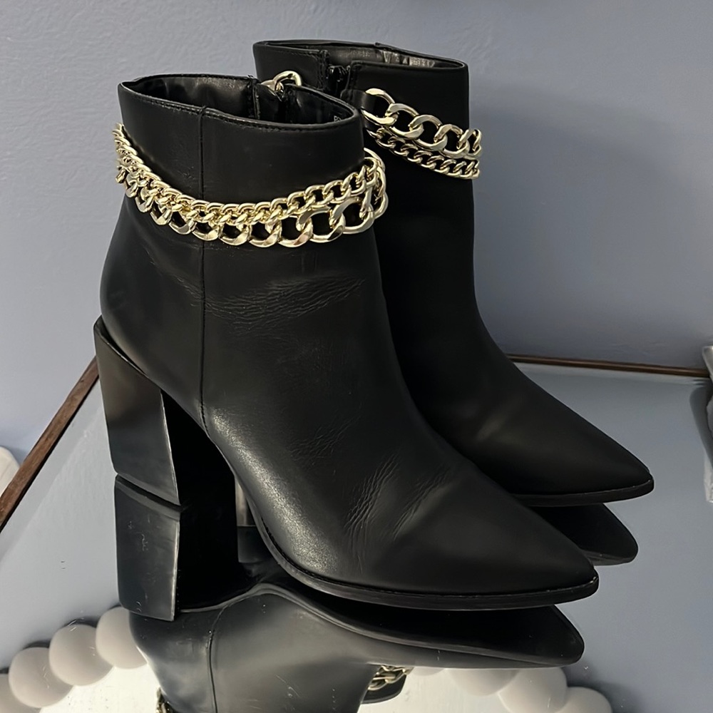 Steve Madden Boots
